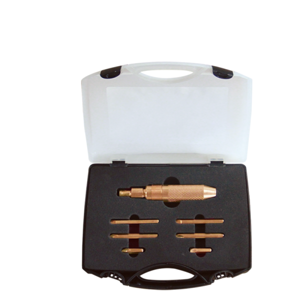 Manual lmpact screwdriver set